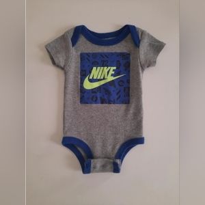 Nike Bodysuit 3-6 Months